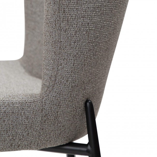 GLAM Counter Stool | Pebble earth bouclé, black legs
