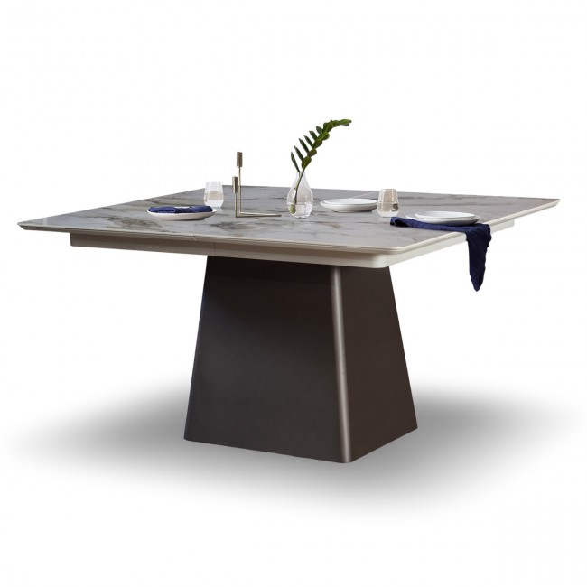 PYRAMIS Ceramic Table