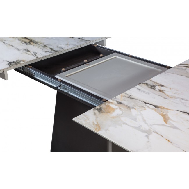 PYRAMIS Ceramic Table