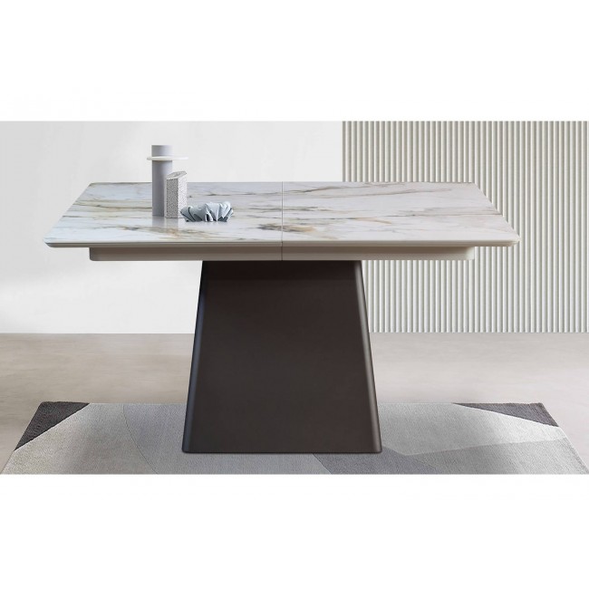 PYRAMIS Ceramic Table